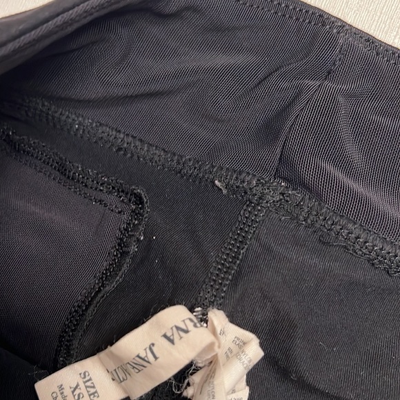 🔴 Lorna Jane Active Bike Shorts - Picture 6 of 7